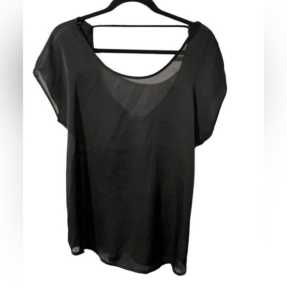 Black blouse with back bow - Picture 3 of 4